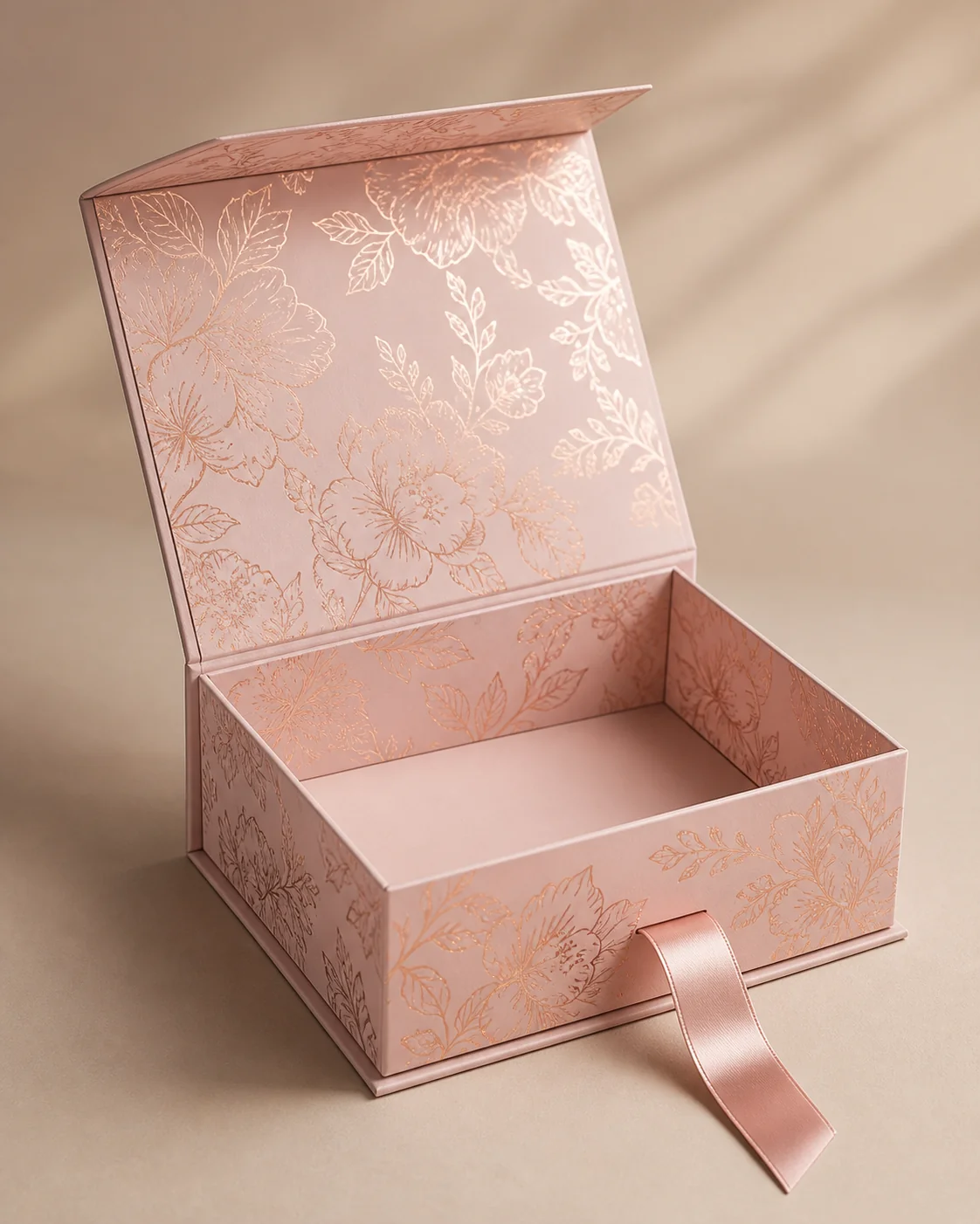 Magnetic Gift Box 02 custom paper packaging